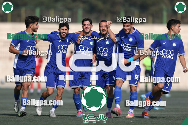 استقلال 1–1 ایساتیس