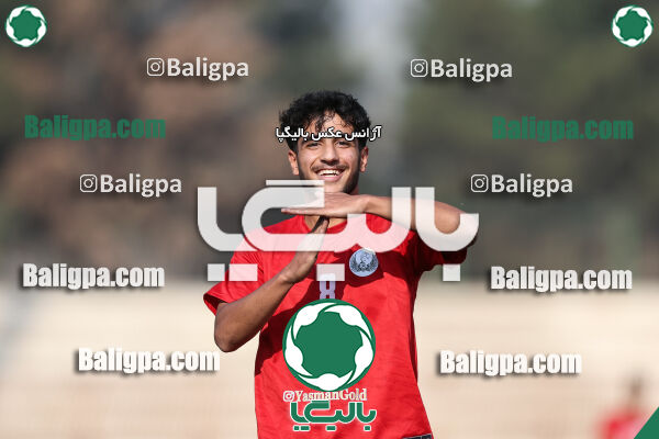 استقلال 1–1 ایساتیس