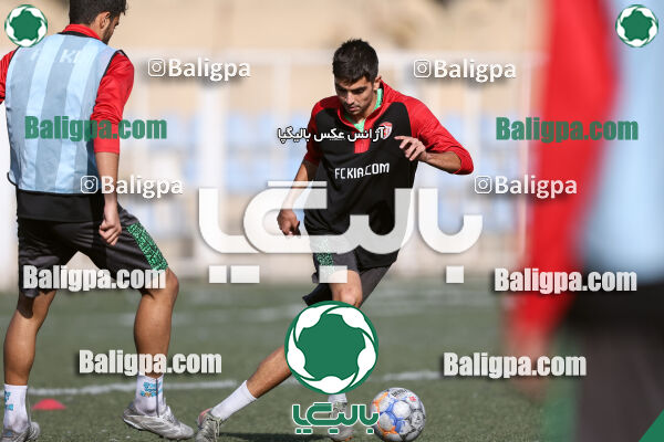 جلسه تمرینی تیم فوتبال کیا