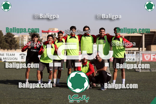 جلسه تمرینی تیم فوتبال کیا