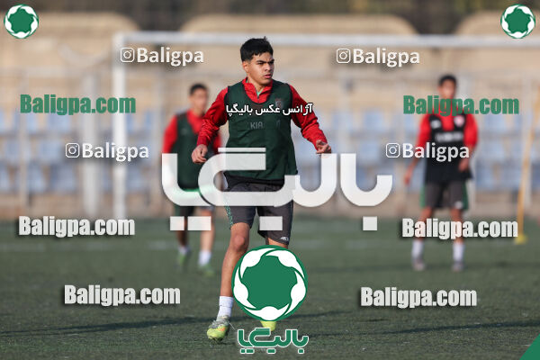 جلسه تمرینی تیم فوتبال کیا