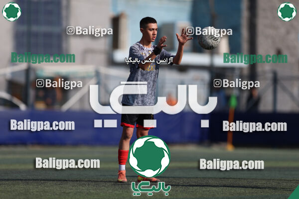 آراز آتی قشقائی 0–2 آریا پارس