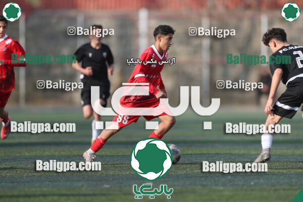 پرسپولیس 3–1 حامی