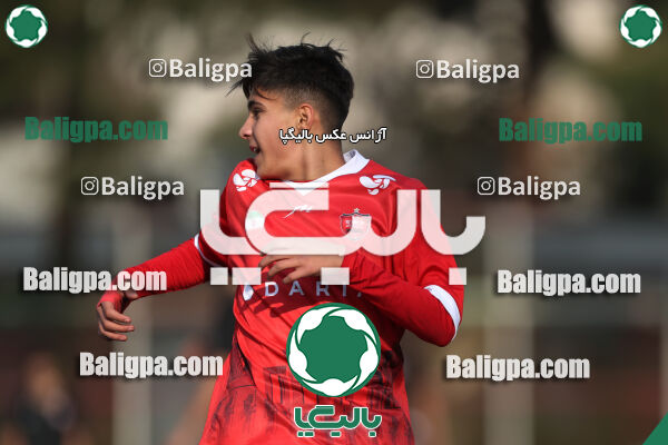 پرسپولیس 3–1 حامی
