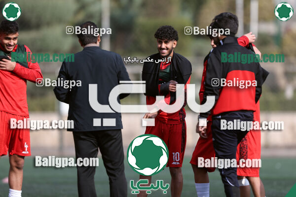 شاهین 2–2 کیا