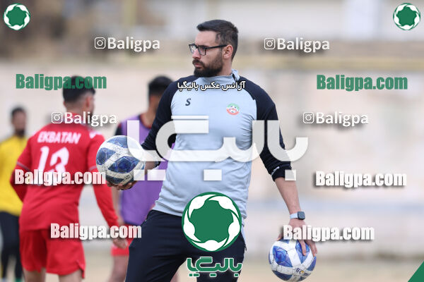 نیروی زمینی 0–0 اکباتان تهران