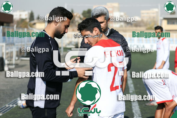 کیا ۶ - ۲ پیروزان تکین ایرانیان