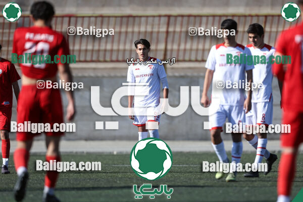 ایساتیس 1–0 کیا