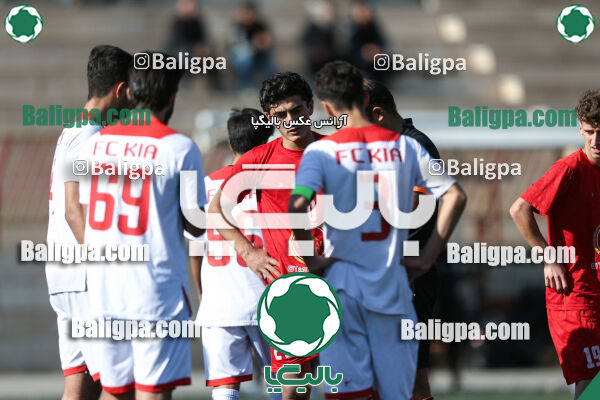 ایساتیس 1–0 کیا