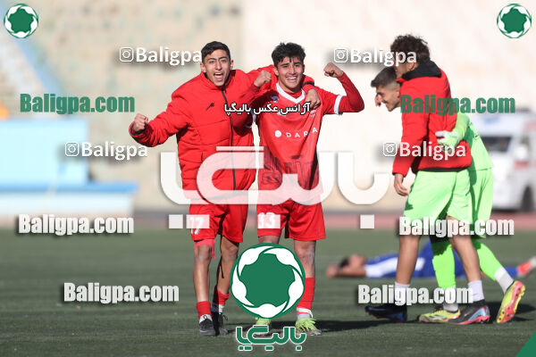 استقلال 0–1 پرسپولیس
