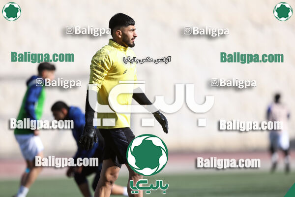 استقلال جوان 0–0 پیکان