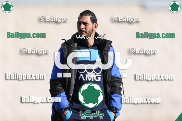 استقلال جوان 0–0 پیکان
