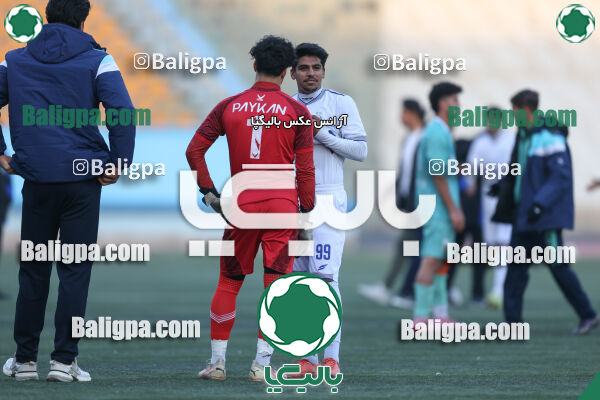 استقلال جوان 0–0 پیکان