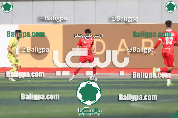 پرسپولیس 2–1 هوادار