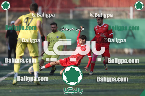 پرسپولیس 2–1 هوادار