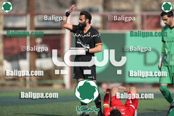 پرسپولیس 2–1 هوادار