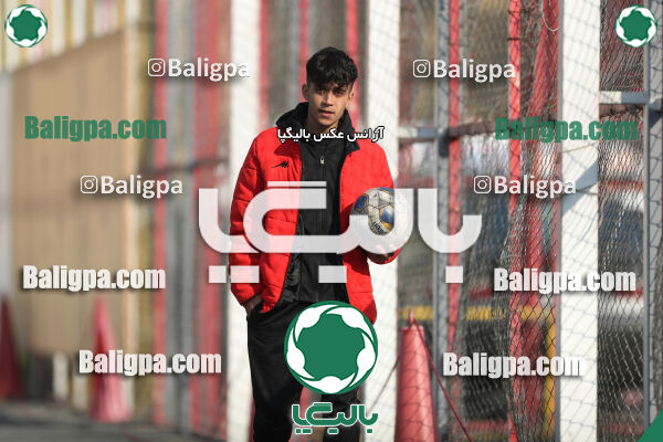 پرسپولیس 2–1 هوادار