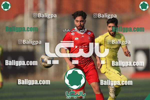 پرسپولیس 2–1 هوادار