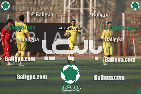 پرسپولیس 2–1 هوادار