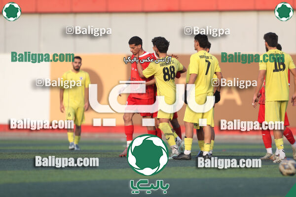 پرسپولیس 2–1 هوادار