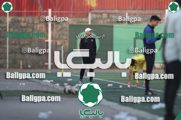 پرسپولیس 2–1 هوادار