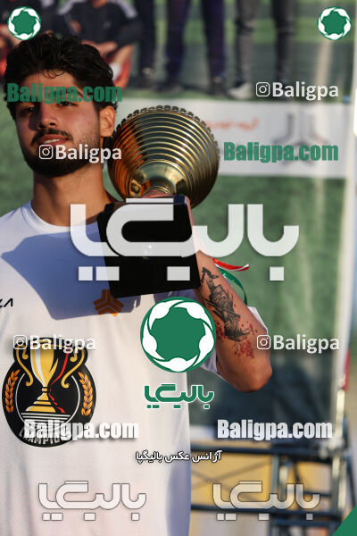 پیکان 1–1 سایپا