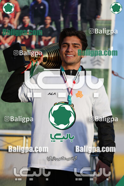 پیکان 1–1 سایپا