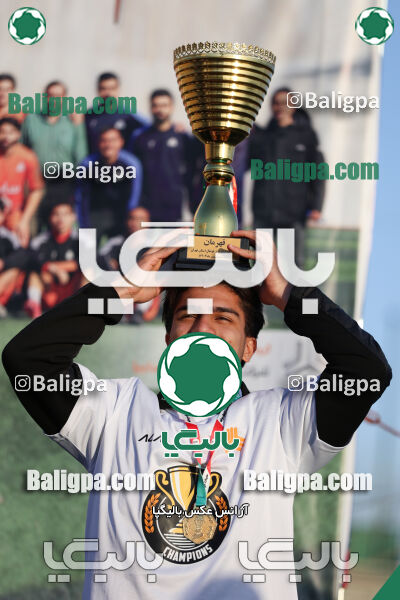پیکان 1–1 سایپا
