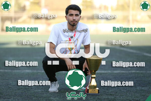 ایساتیس 1–9 شاهین
