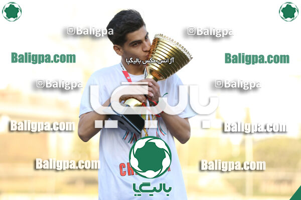 ایساتیس 1–9 شاهین
