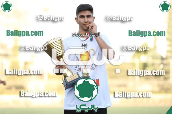 ایساتیس 1–9 شاهین