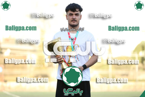 ایساتیس 1–9 شاهین