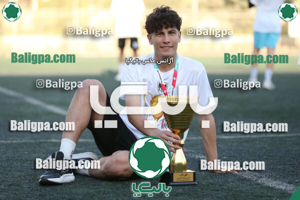 ایساتیس 1–9 شاهین