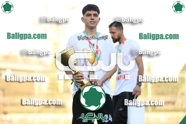 ایساتیس 1–9 شاهین