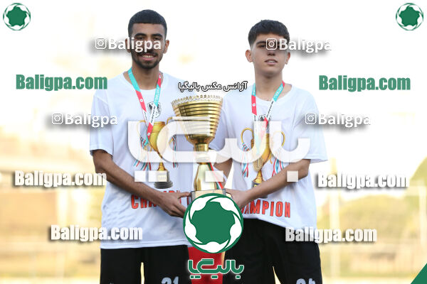 ایساتیس 1–9 شاهین