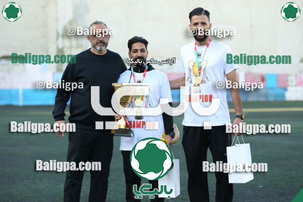 ایساتیس 1–9 شاهین
