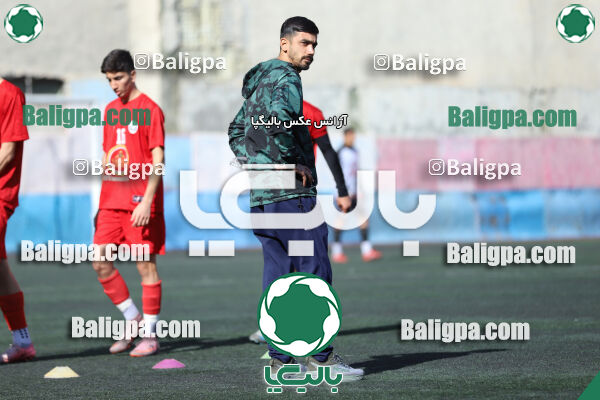 ایساتیس 1–9 شاهین