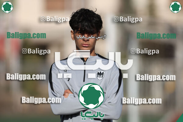ایساتیس 1–9 شاهین