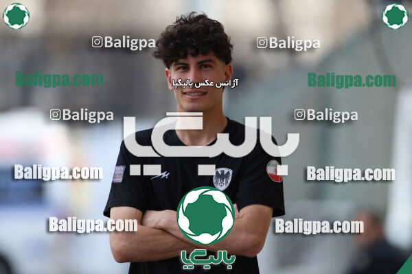 ایساتیس 1–9 شاهین