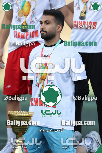 ایساتیس 1–9 شاهین