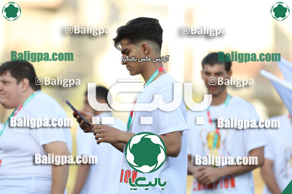 ایساتیس 1–9 شاهین