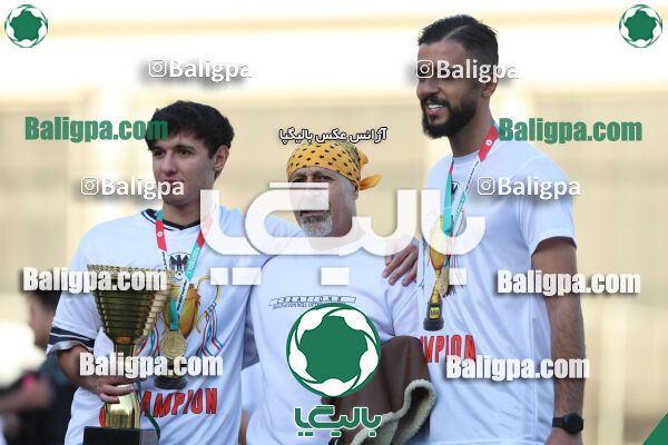 ایساتیس 1–9 شاهین