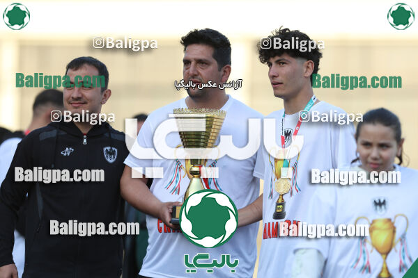 ایساتیس 1–9 شاهین