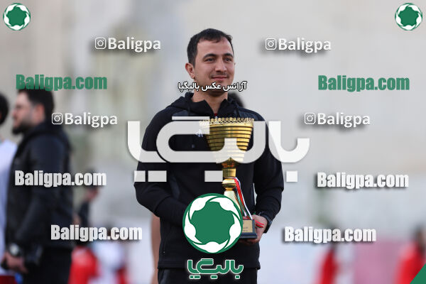 ایساتیس 1–9 شاهین