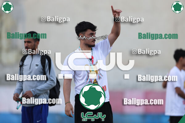 ایساتیس 1–9 شاهین