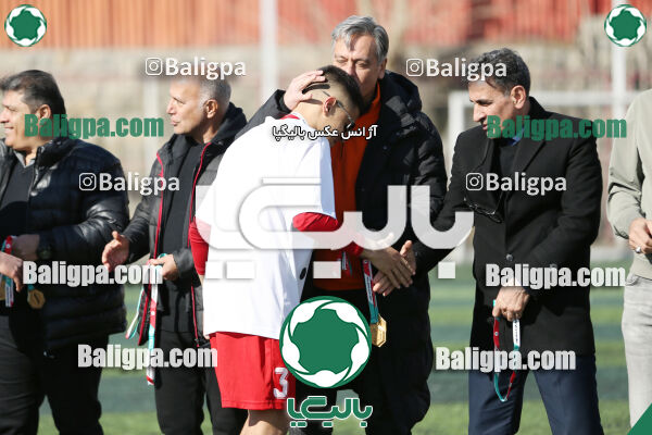 پرسپولیس 2–2 پیکان