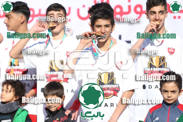 پرسپولیس 2–2 پیکان