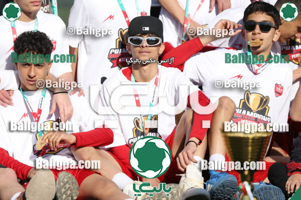 پرسپولیس 2–2 پیکان