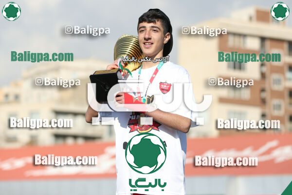 پرسپولیس 2–2 پیکان