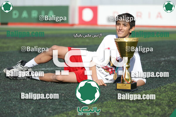 پرسپولیس 2–2 پیکان